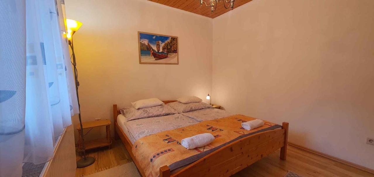 Holiday Home In Keszthely/Balaton 39648 Bagian luar foto