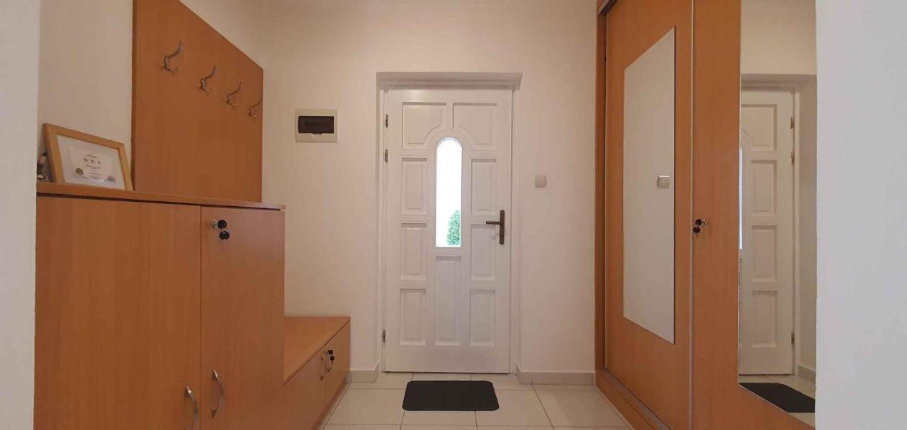 Holiday Home In Keszthely/Balaton 39648 Bagian luar foto