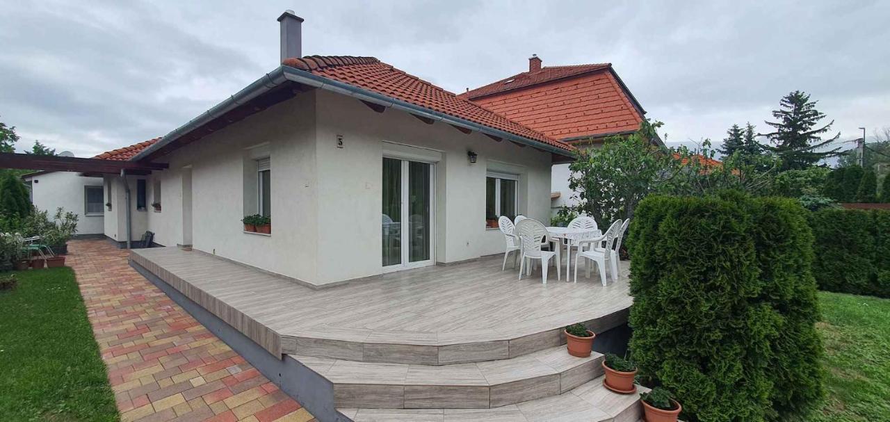 Holiday Home In Keszthely/Balaton 39648 Bagian luar foto