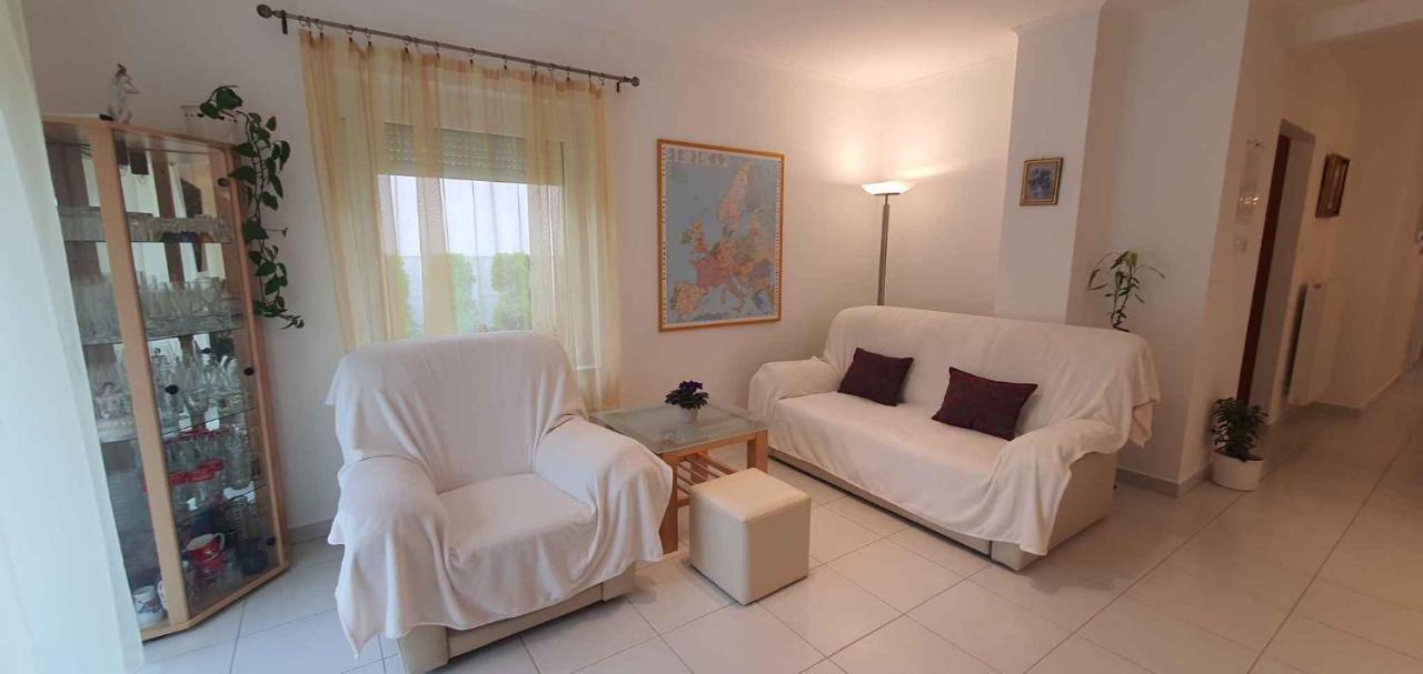 Holiday Home In Keszthely/Balaton 39648 Bagian luar foto